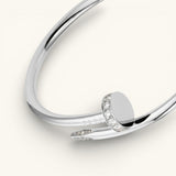 Elegance Nail Deluxe 18K Gold Bracelet