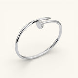 Elegance Nail Deluxe 18K Gold Bracelet