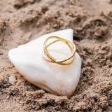 Diamond Cross Ring Nia Gold