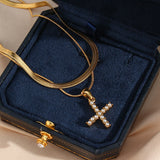 Initial Necklace in Gold-Plated Fiona