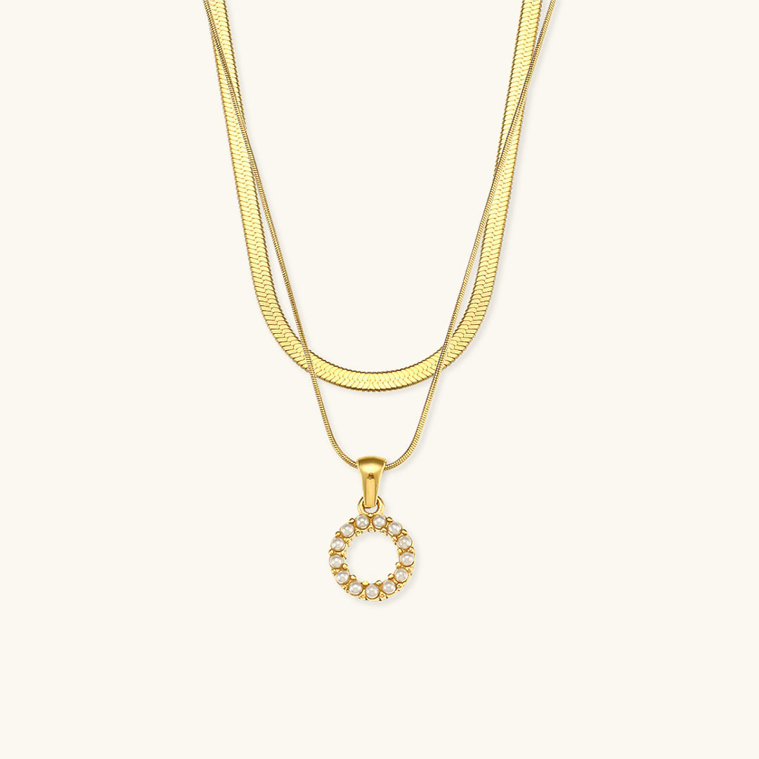 Initial Necklace in Gold-Plated Fiona
