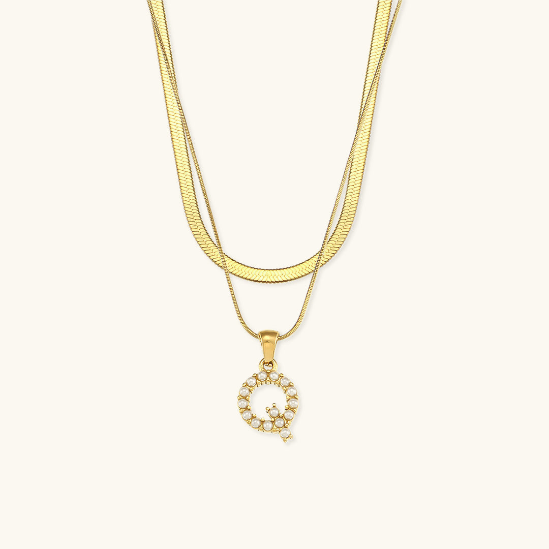 Initial Necklace in Gold-Plated Fiona