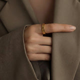 Beauty Ring Love