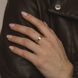Beauty Ring Love