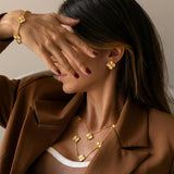 Golden Clover Leaf Set